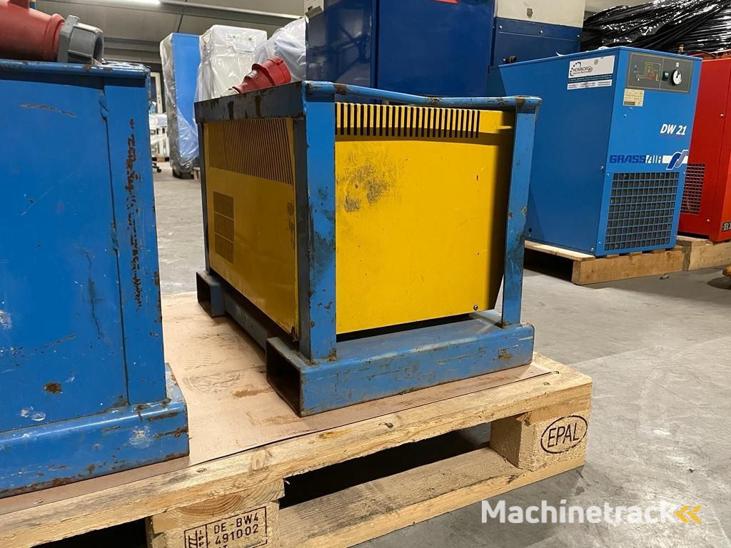 Energic Plus 48 Volt Acculader Heftruck Batterij Laadstation