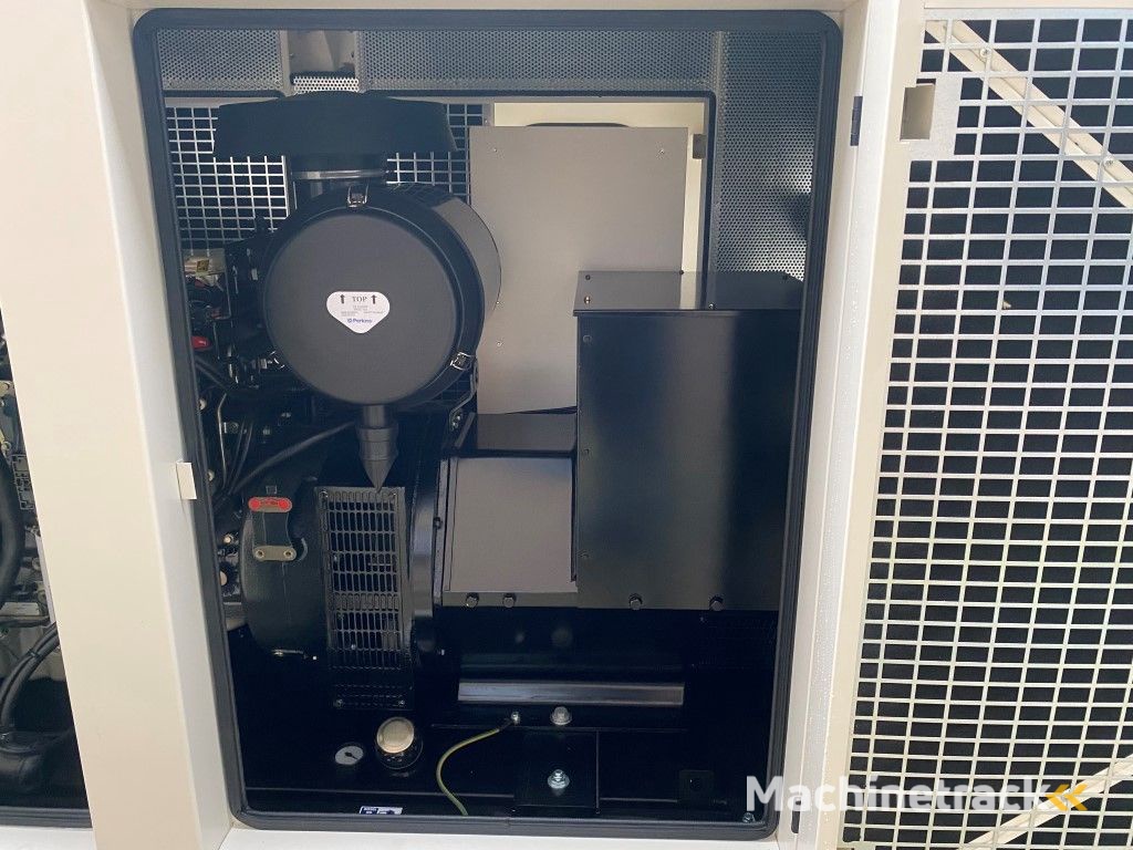 Perkins 1106D-E70TAG3 Stamford 165 kVA Silent generatorset New !