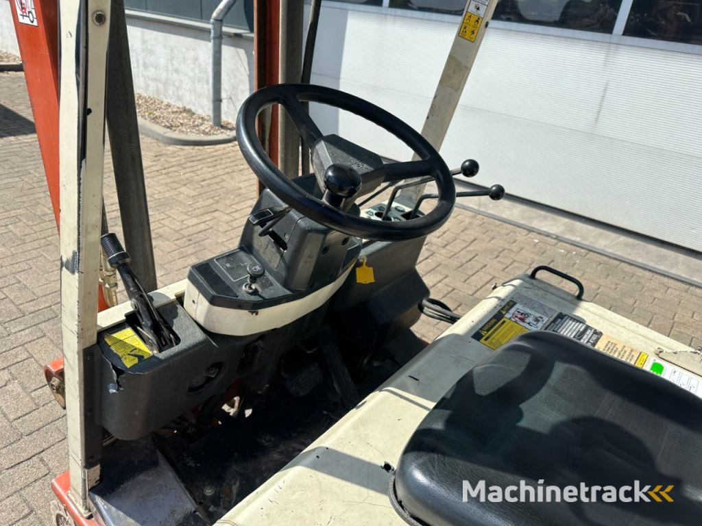 Nissan N01L18U 1.8 ton Triplex Freelift Sideshift Elektra Heftruck Accu 2016 !