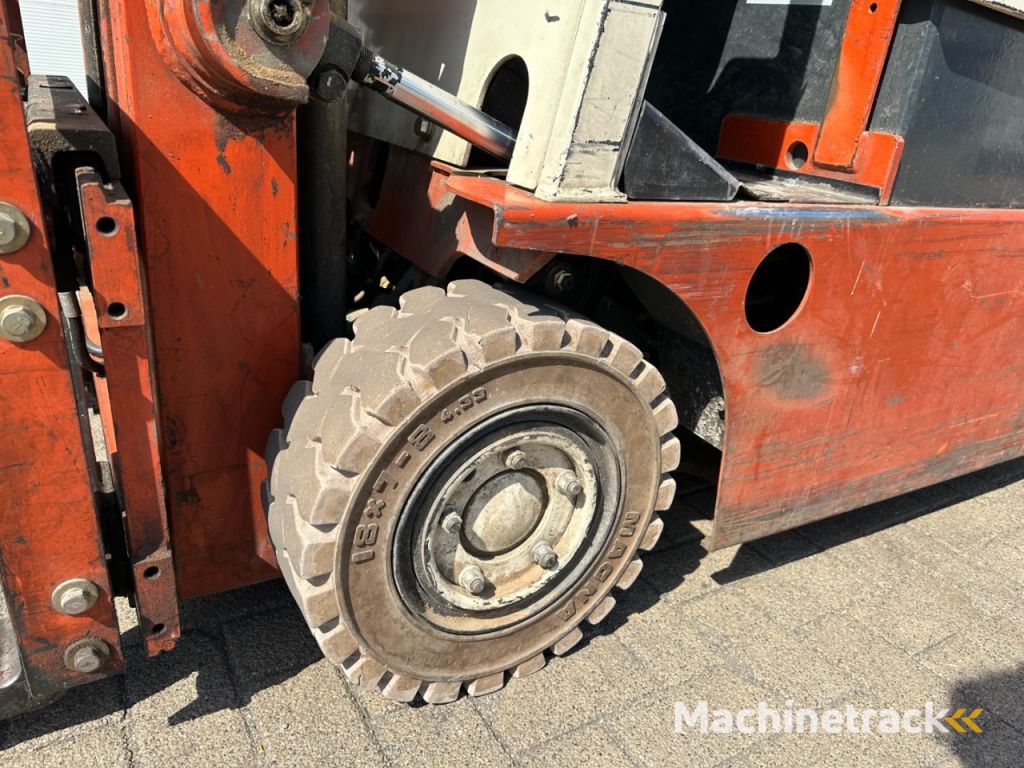 Nissan N01L18U 1.8 ton Triplex Freelift Sideshift Elektra Heftruck Accu 2016 !