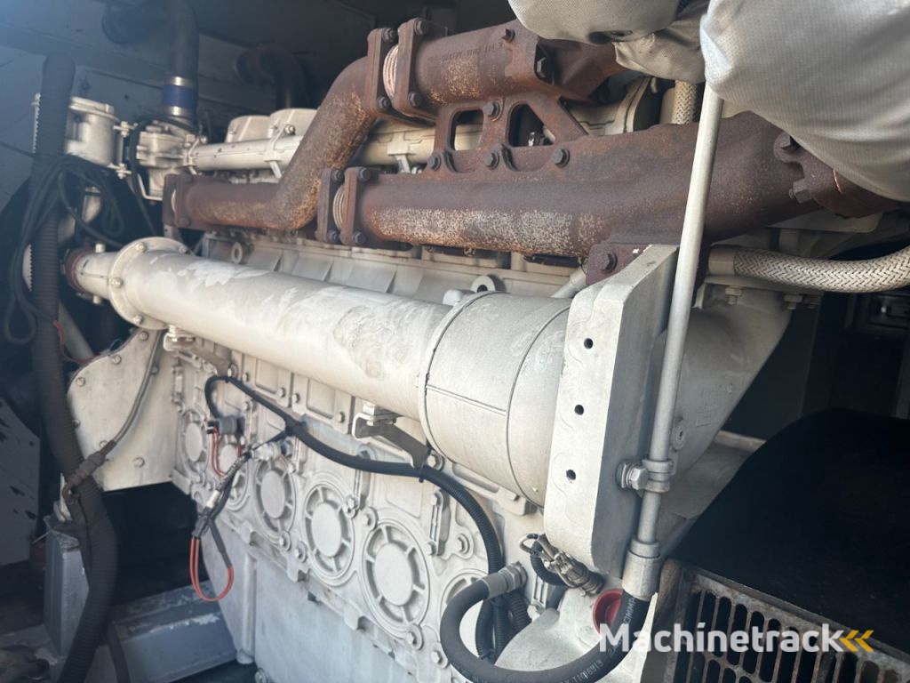 Perkins 4006-23TAG3A Stamford 900 kVA Silent generatorset