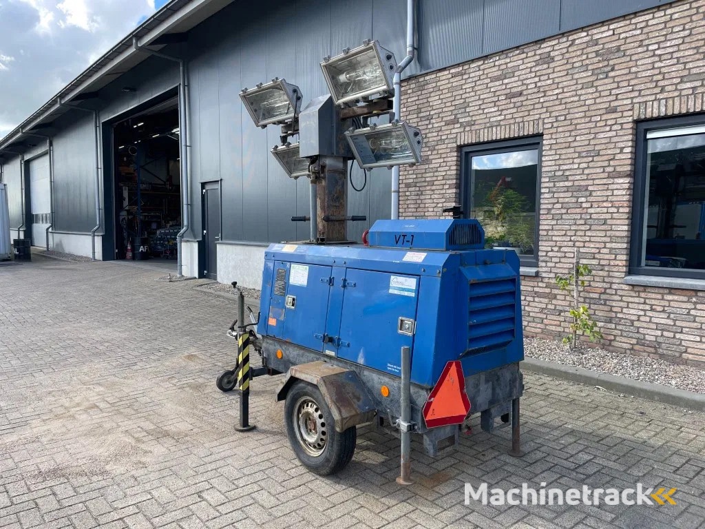 Kubota Superlight VT1 mobiele lichtmast-generator