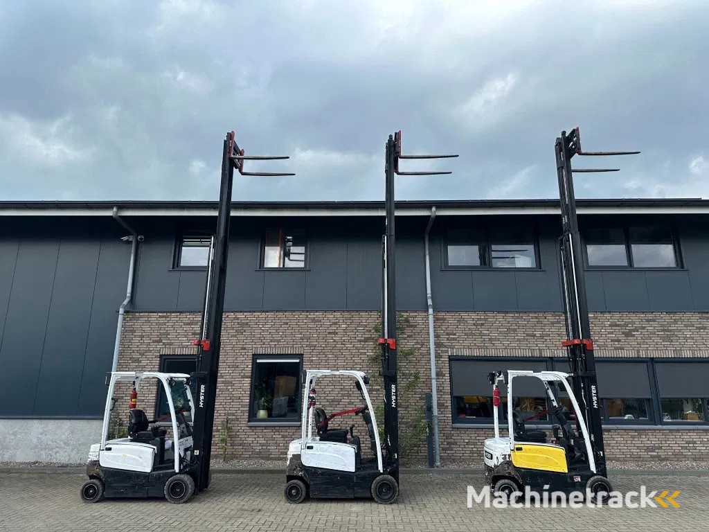 Hyster J1.8XN MWB 1.8 ton Triplex Freelift Sideshift Positioner Elektra Heftruck Accu 2023