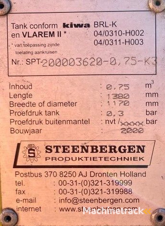 Kiwa IBC Steenbergen 750 liter Dieseltank met handpomp