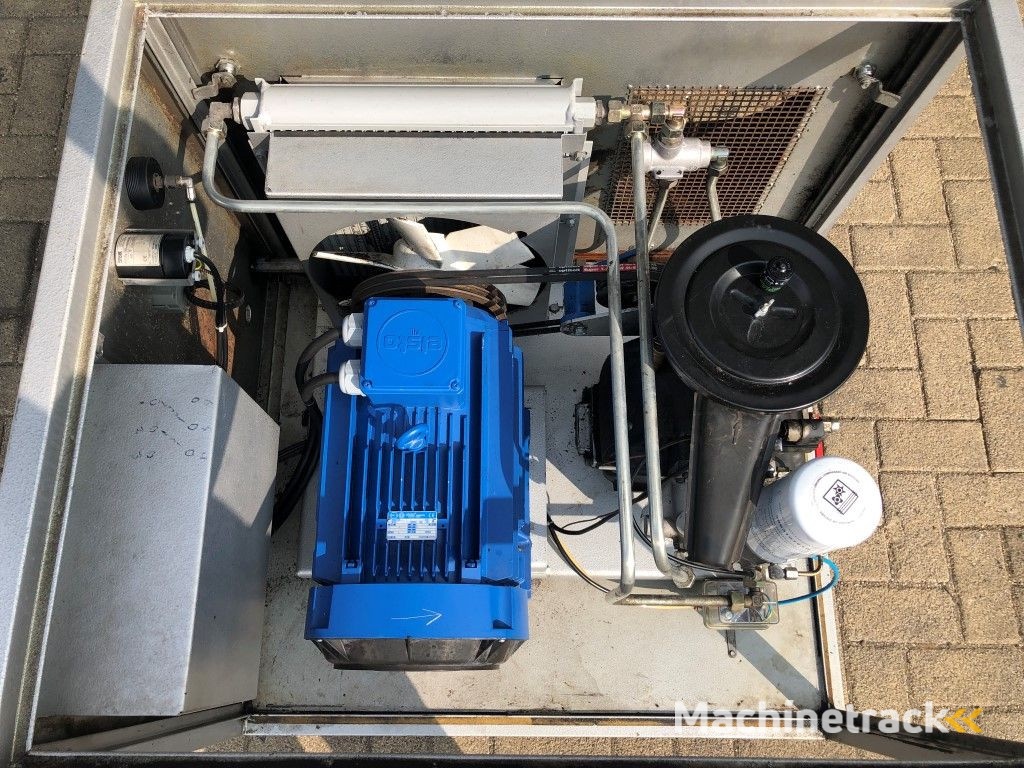 Creemers RCN 15-61 15 kW 1660 Liter/min 15 bar schroefcompressor