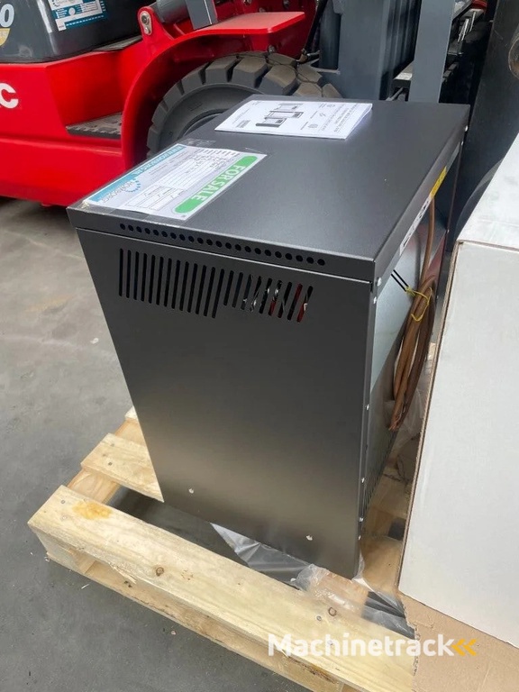 TCE Chargers Heftrucklader 80 Volt 100 Amp New !
