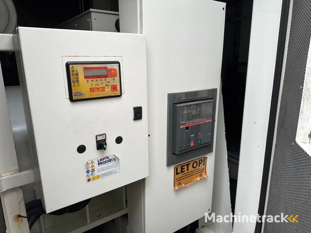 Perkins 4006-23TAG3A Stamford 900 kVA Silent generatorset