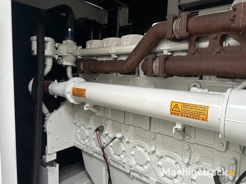 Perkins 4006-23TAG3A Stamford 900 kVA Silent generatorset