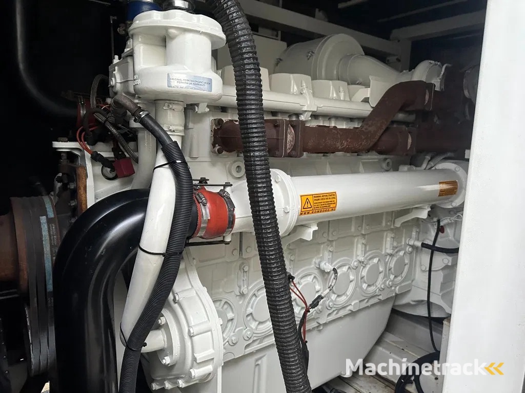 Perkins 4006-23TAG3A Stamford 900 kVA Silent generatorset