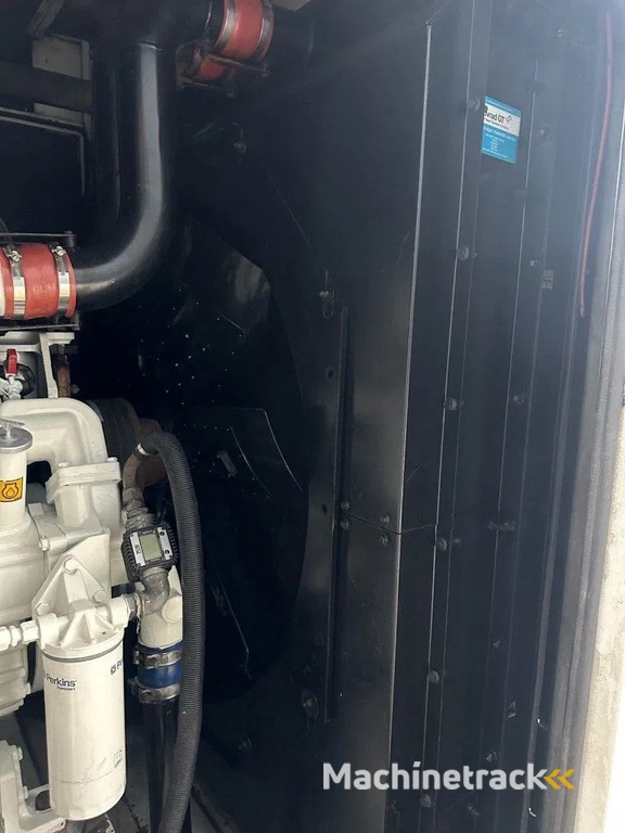 Perkins 4006-23TAG3A Stamford 900 kVA Silent generatorset