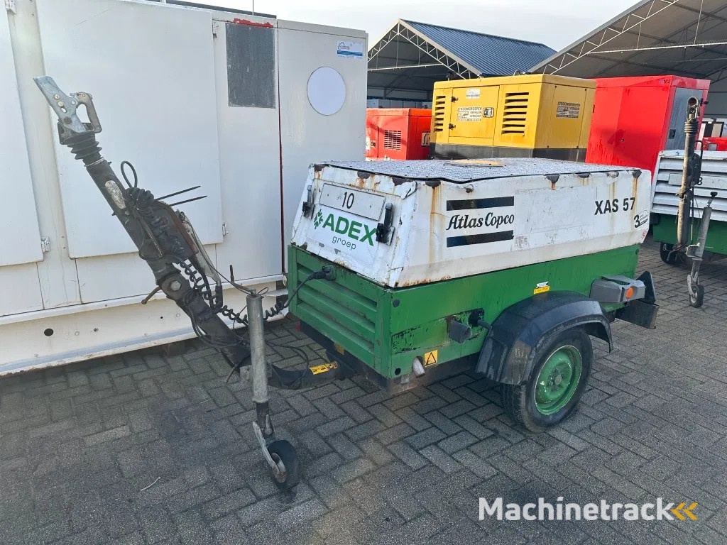 Atlas Copco XAS 57 DD Deutz 3 m3 / min 23 kW 7 Bar Mobiele Diesel Compressor op aanhanger