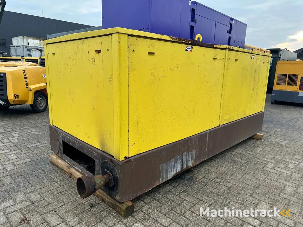 Dieselair Alsthom Unelec 85 kVA noodstroom generatorset ex Emergency