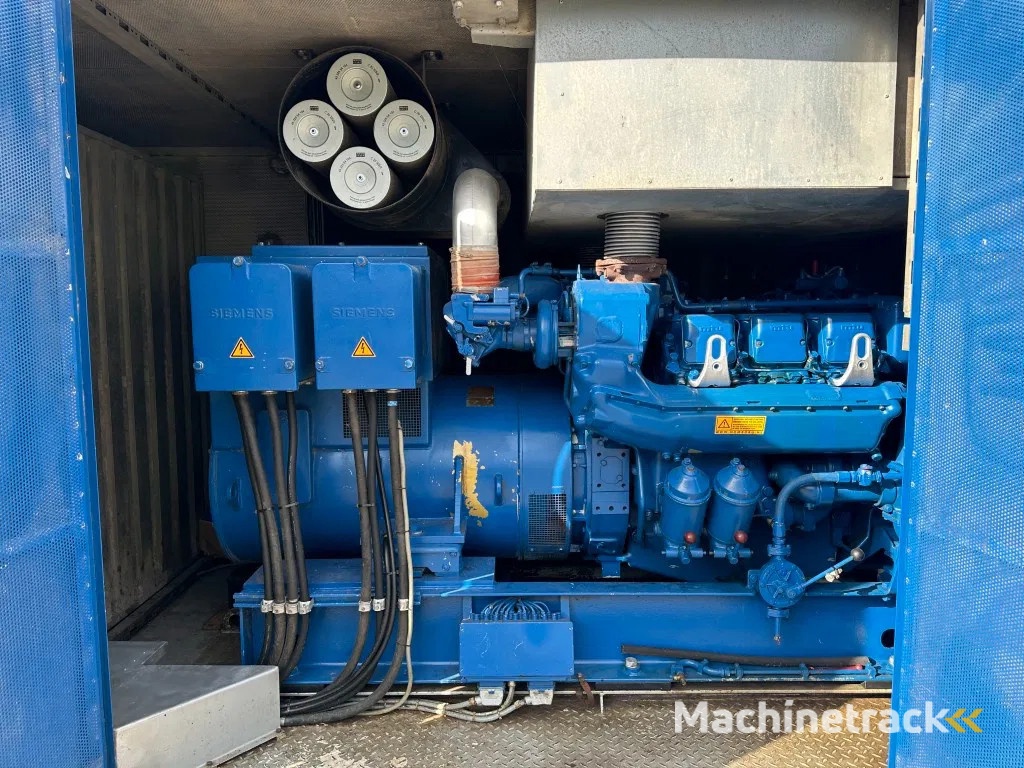 MTU 450 kVA Supersilent generatorset in 20 ft container aggregaat