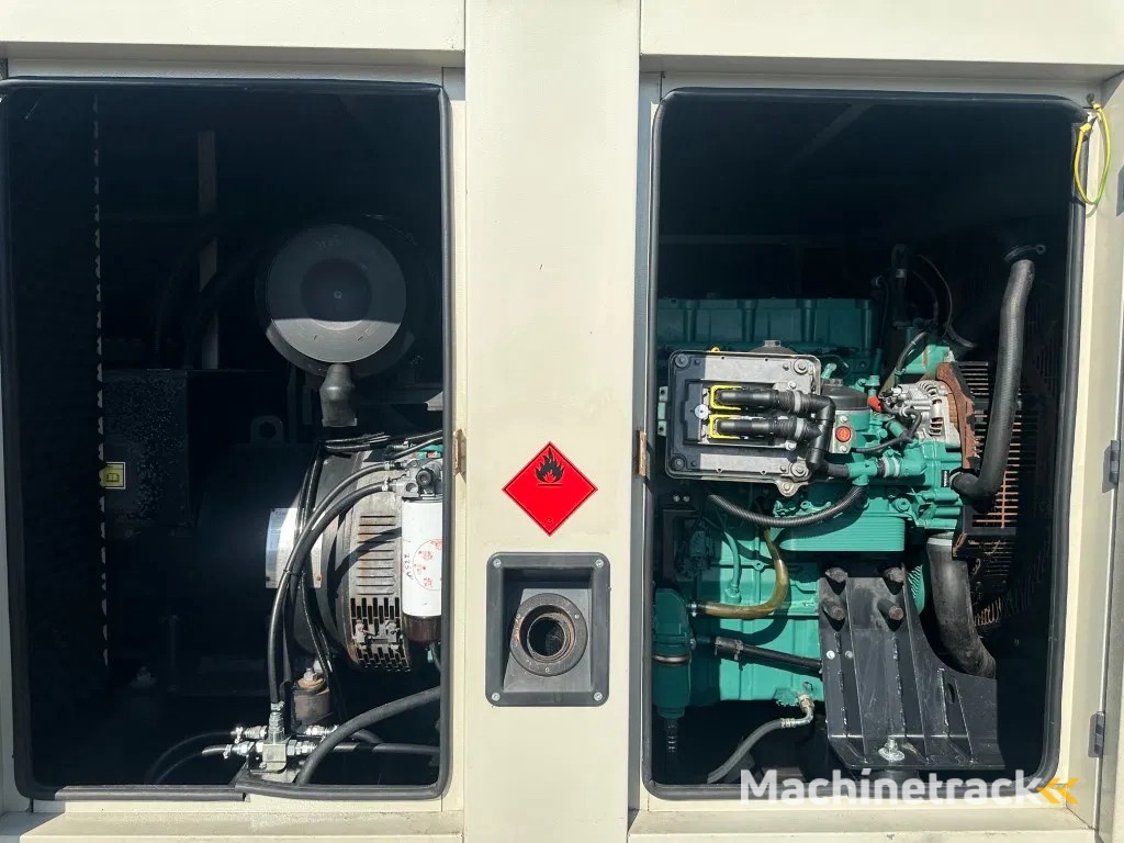 Volvo TAD 753 GE Fogo 200 kVA Silent generatorset