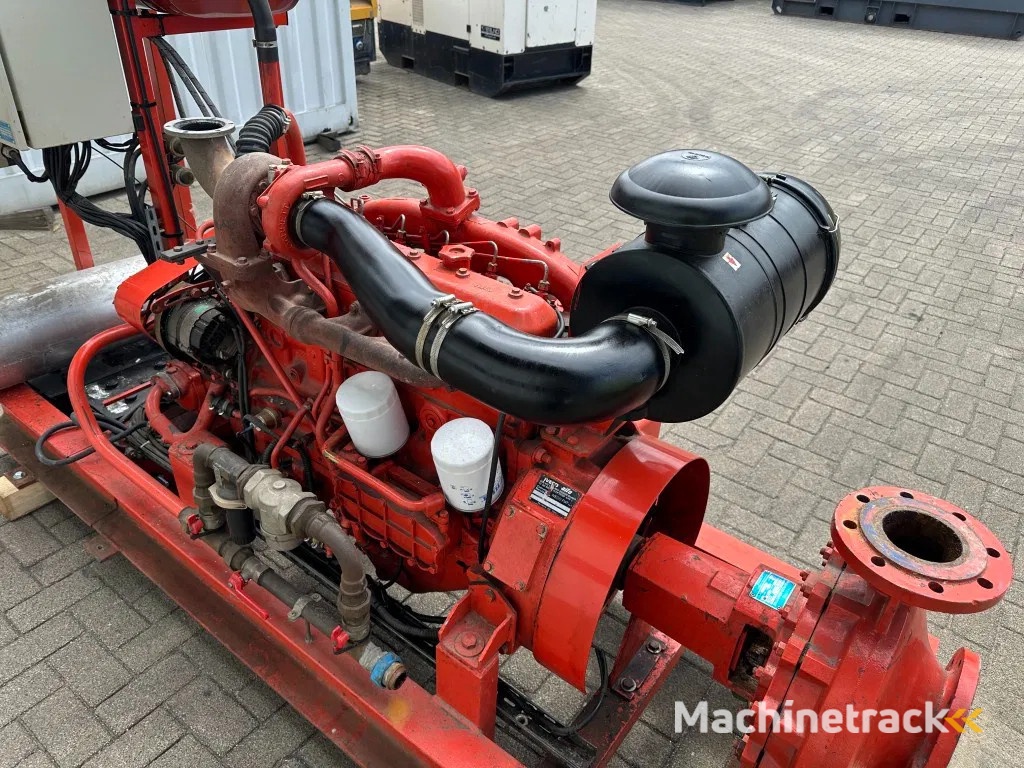 Iveco 8061 SI 25.05 KSB 233 m3 / h 9 Bar Diesel Waterpomp 609 hours ! Fire pump