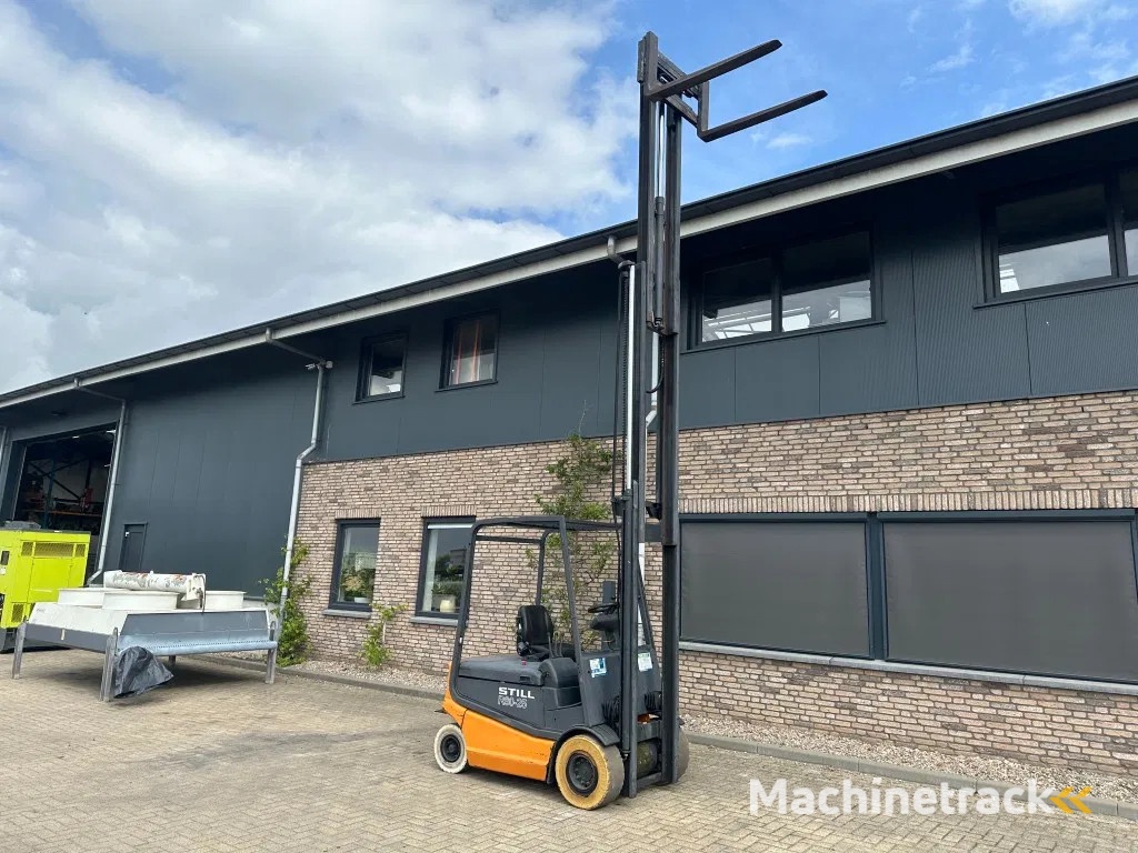 Still R 60-25 2.5 ton Triplex Freelift Sideshift Elektra Heftruck 590 cm hefhoogte !