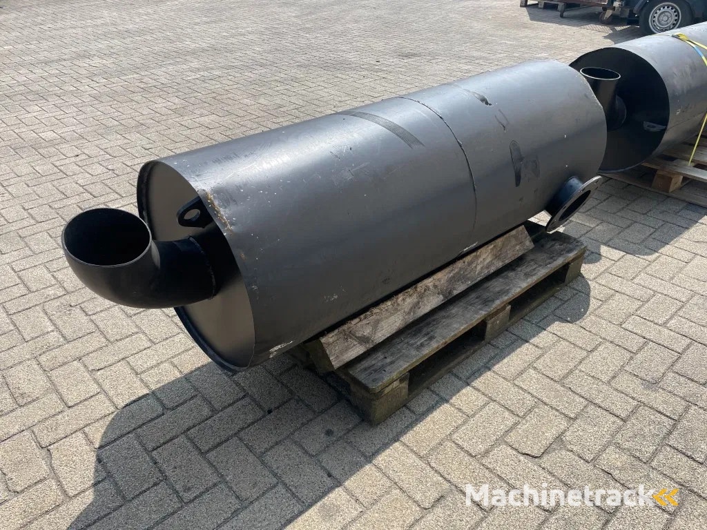 Exhaust Uitlaat demper - 2 stuks nieuw!!!!