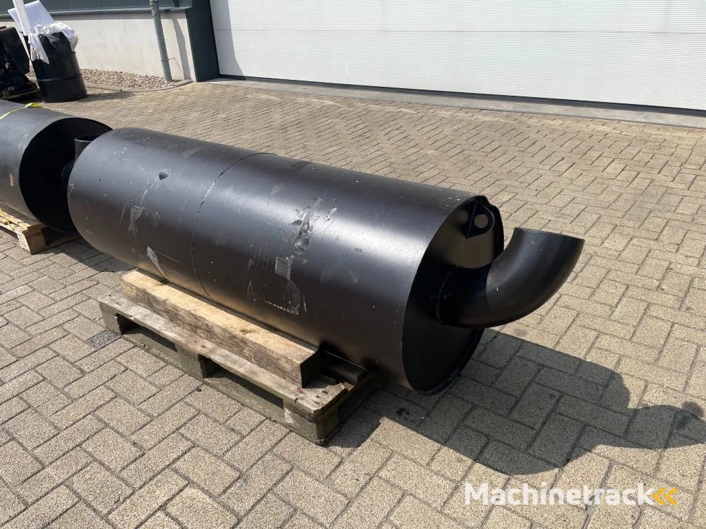 Exhaust Uitlaat demper - 2 stuks nieuw!!!!