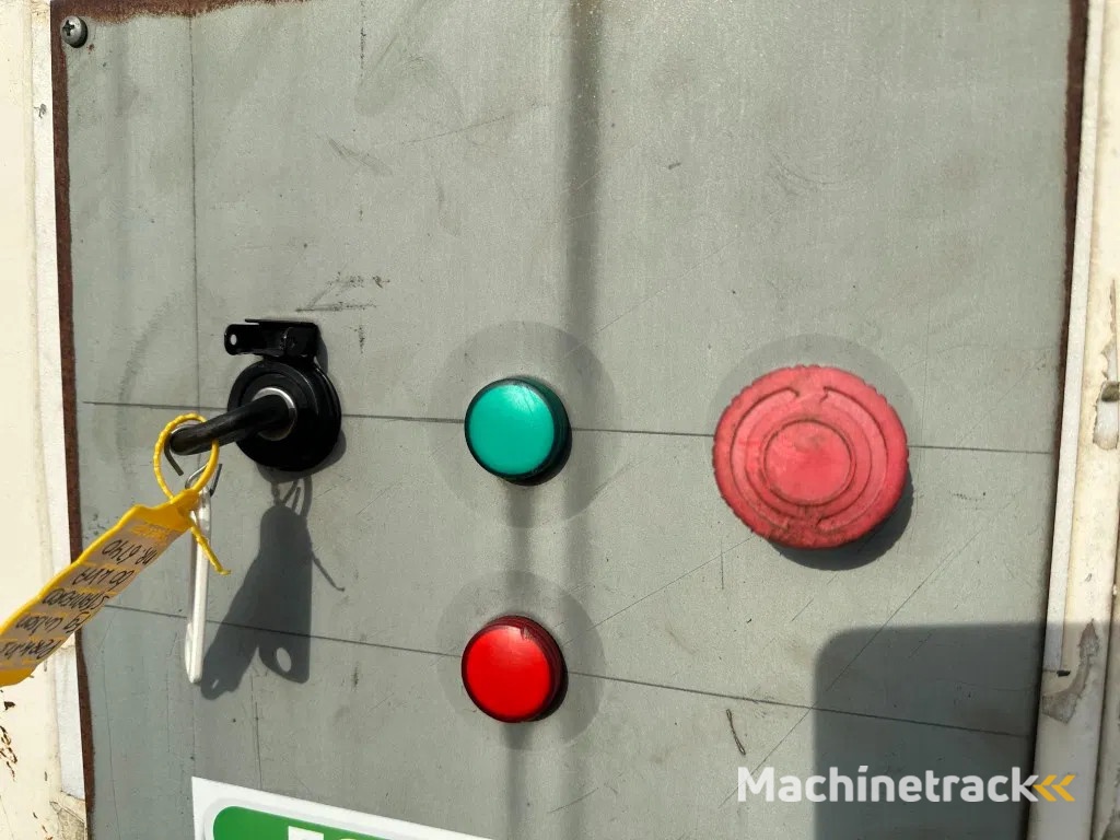 Perkins T4.236 FG Wilson Stamford 60 kVA Silent generatorset