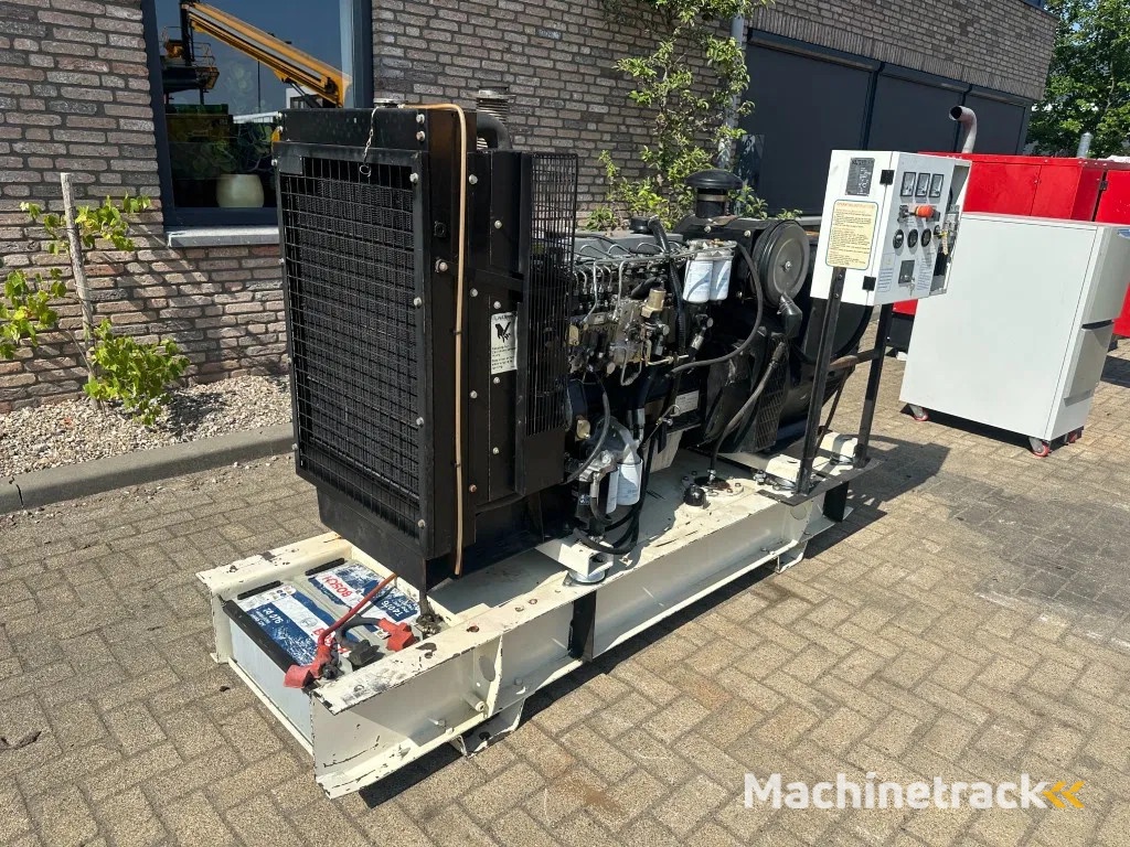 Perkins Stamford 100 kVA noodstroom generatorset