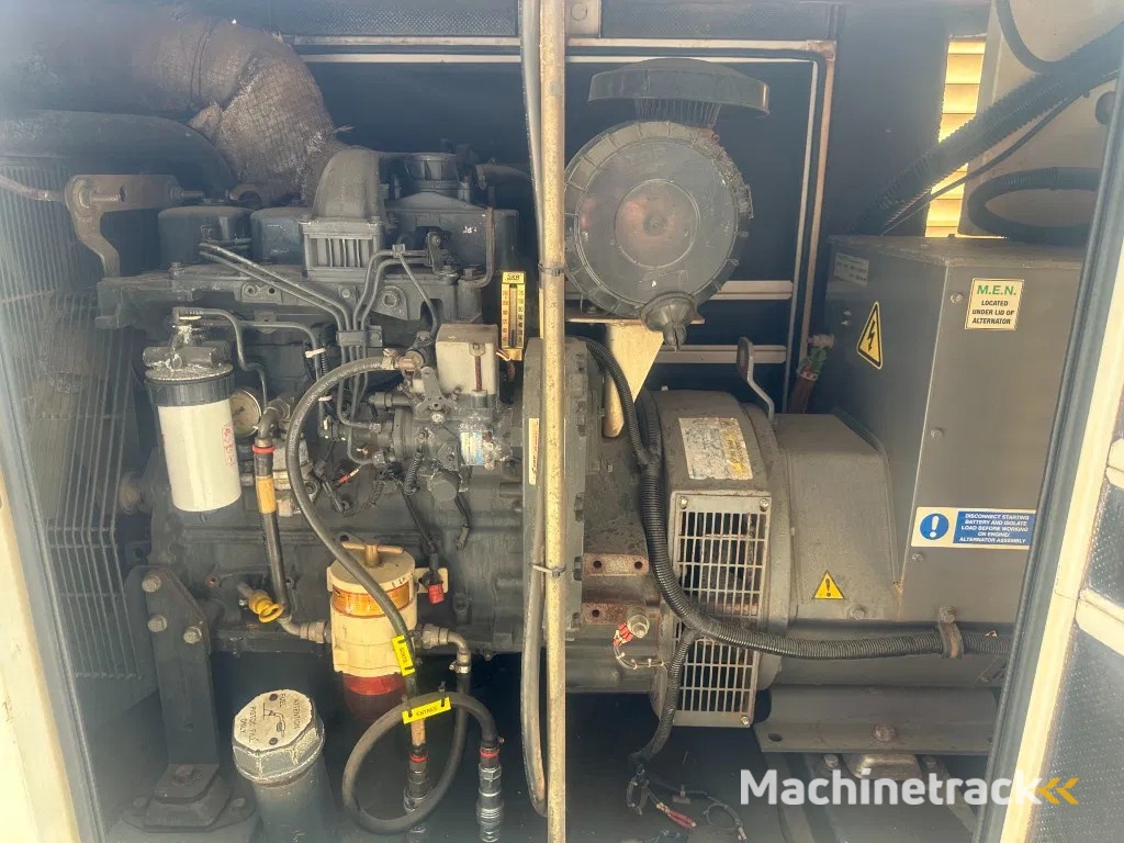 Iveco FPT NEF45 SM1A.A004 Stamford 60 kVA Silent Renrtal generatorset