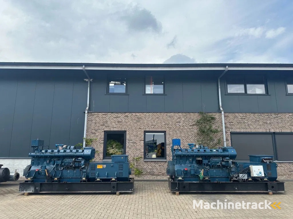 Mitsubishi S8NPTA 510 kVA  Marine generatorset as New ! 181 hours !