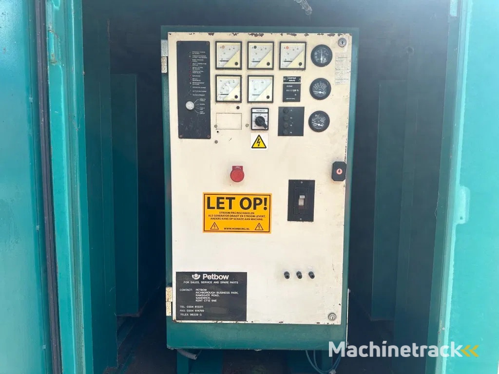 Iveco 7450 I 5.05 Petbow 50 kVA Silent noodstroom generatorset met automatische netovername ATS