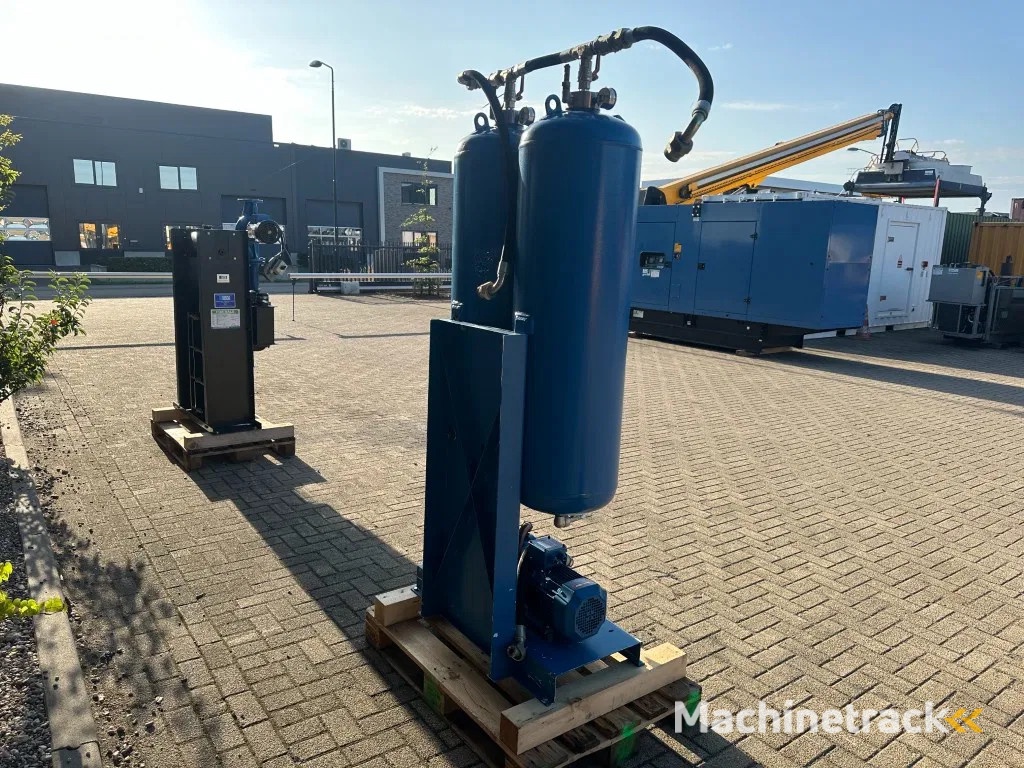 Hogedruk Hogedruk Luchtstart Air starter 30 Bar 15 kW 2 x 150 liter air tank