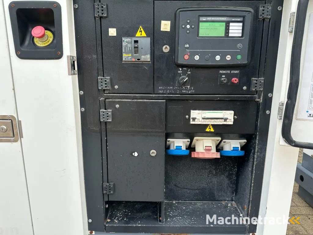 Iveco FPT F32 AM1A Leroy Somer 32 kVA Silent generatorset 28 hours !