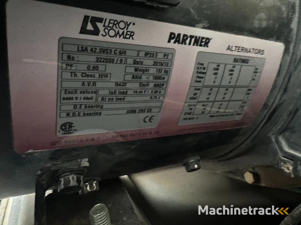 Iveco FPT F32 AM1A Leroy Somer 32 KVA Silent generatorset 660 hours !