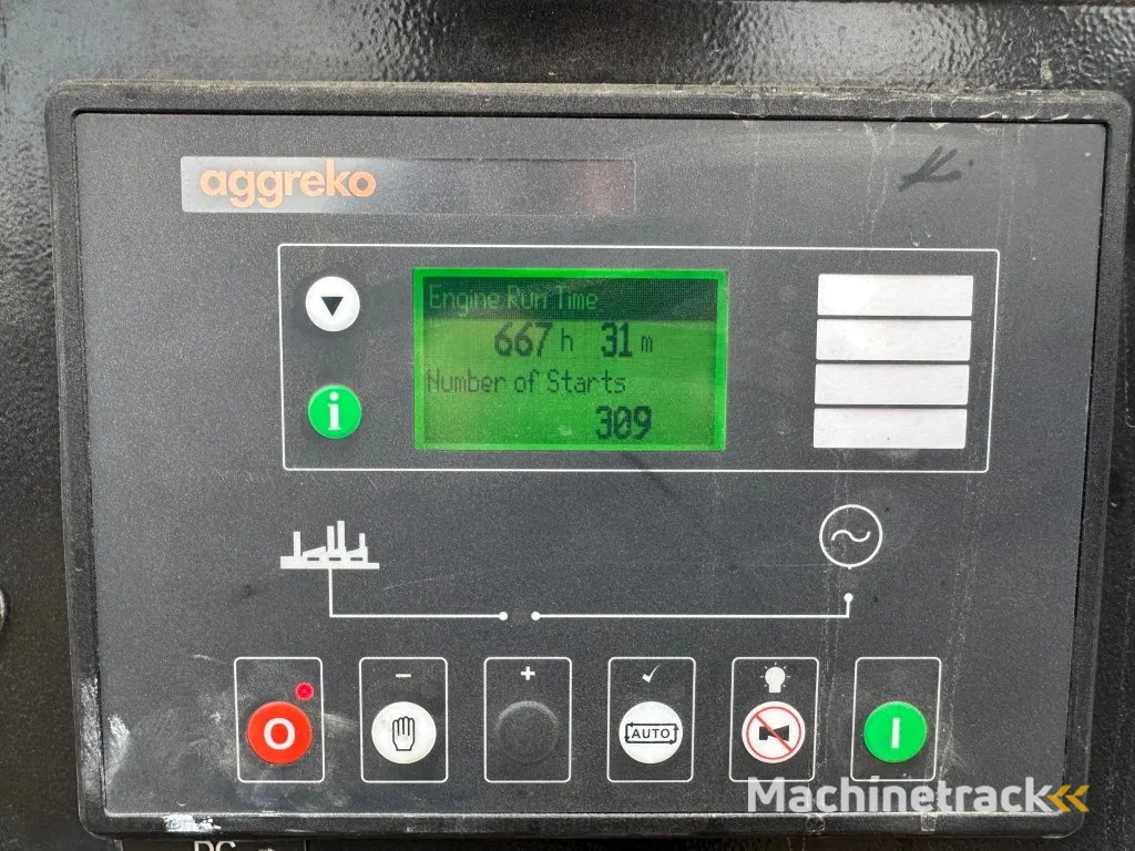 Iveco FPT F32 AM1A Leroy Somer 32 kVA Silent generatorset 667 hours !