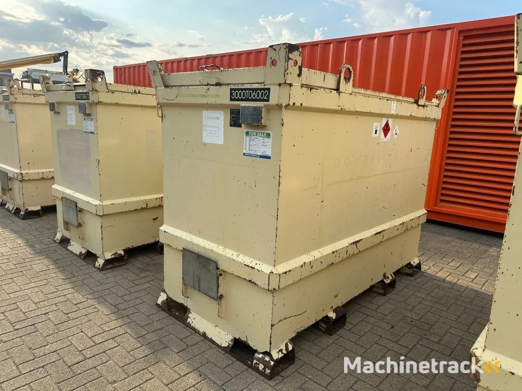 Tolsma Kiwa IBC 3000 liter Dieseltank Milieutank