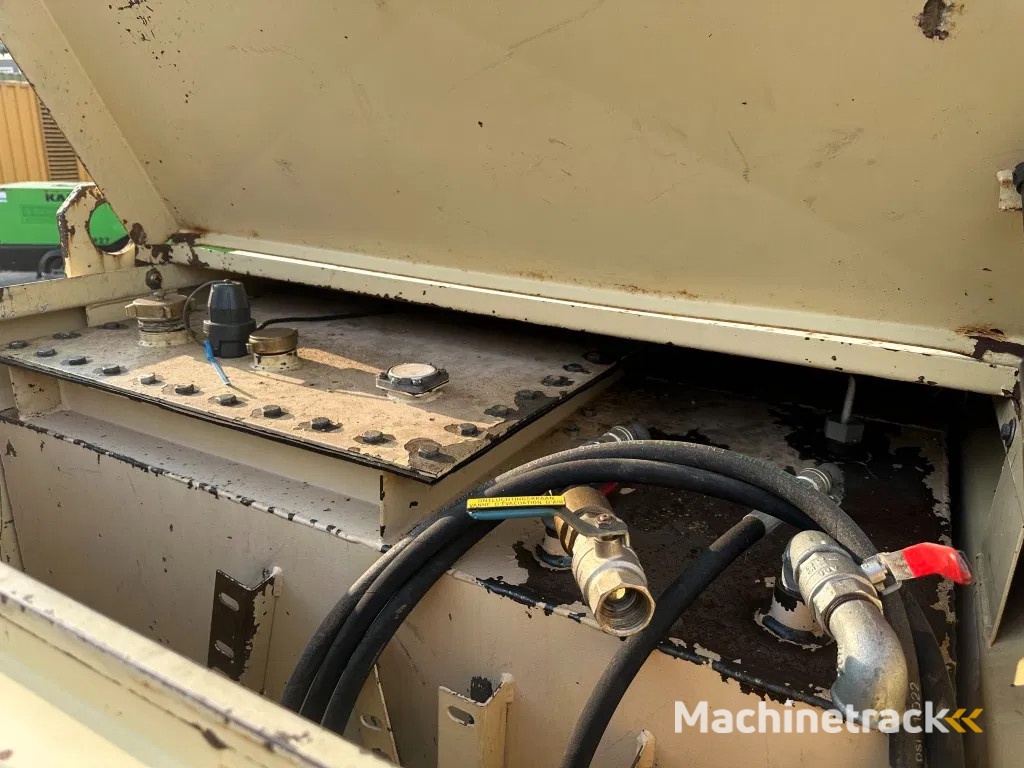 Tolsma Kiwa IBC 3000 liter Dieseltank Milieutank