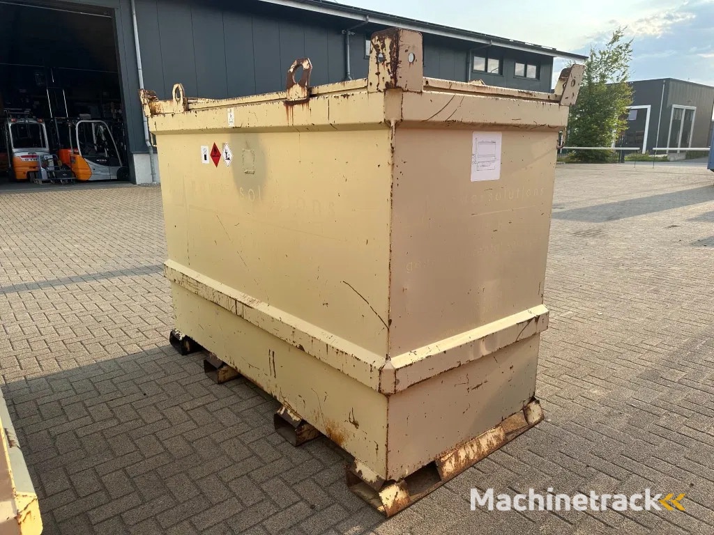 Tolsma Kiwa IBC 3000 liter Dieseltank Milieutank