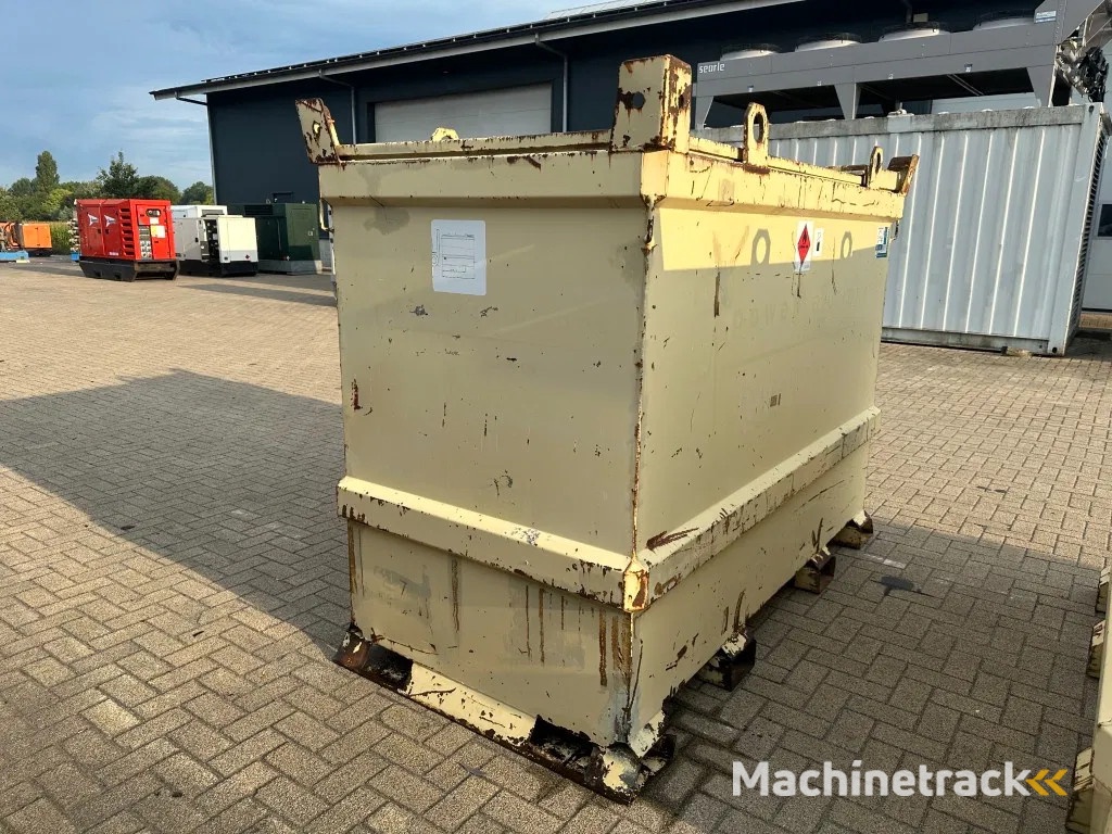 Tolsma Kiwa IBC 3000 liter Dieseltank Milieutank