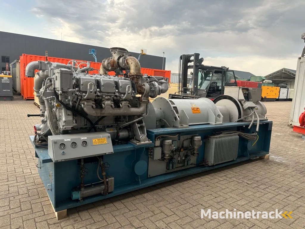 MTU 6V 331 No Break 200 kVA noodstroom generatorset as New !