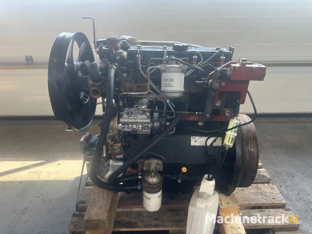 Perkins 1004-40 Diesel Engine 4 cilinder 65 PK Motor t.b.v Linde Heftruck