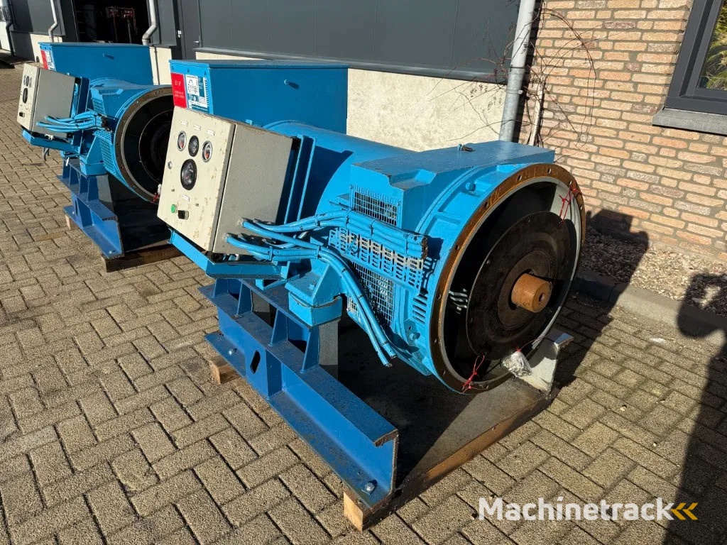 AVK 450 kVA generatordeel Alternator as New ! 196 hours