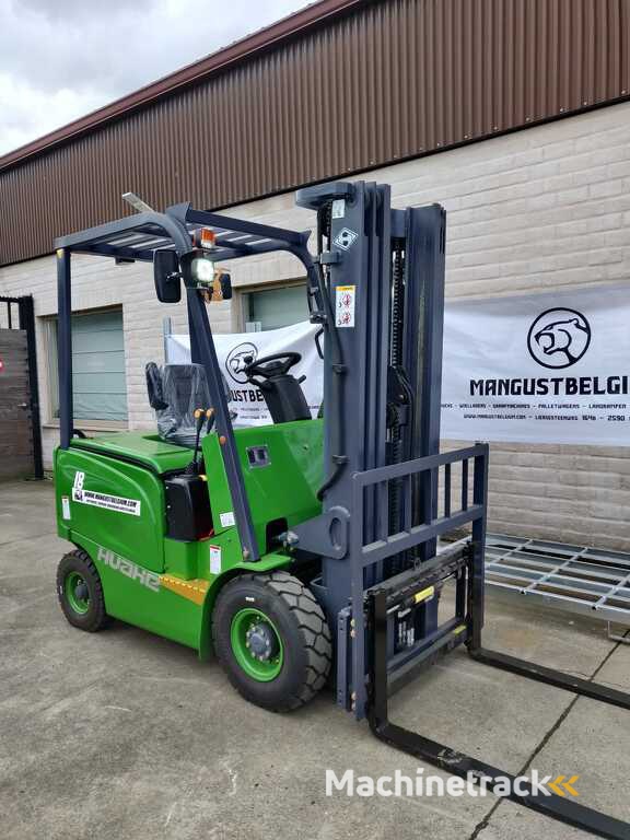 FORKLIFT