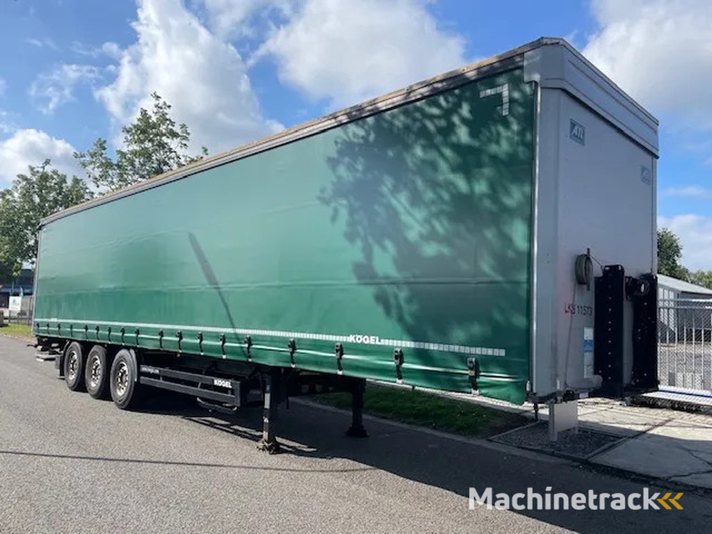 Kögel schuifzeil schuifdak DHollandia 2 ton lift