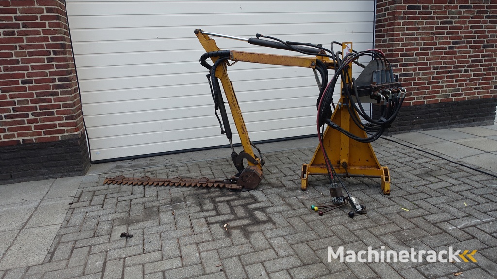 MC Connel Armmaaier Swingtrim