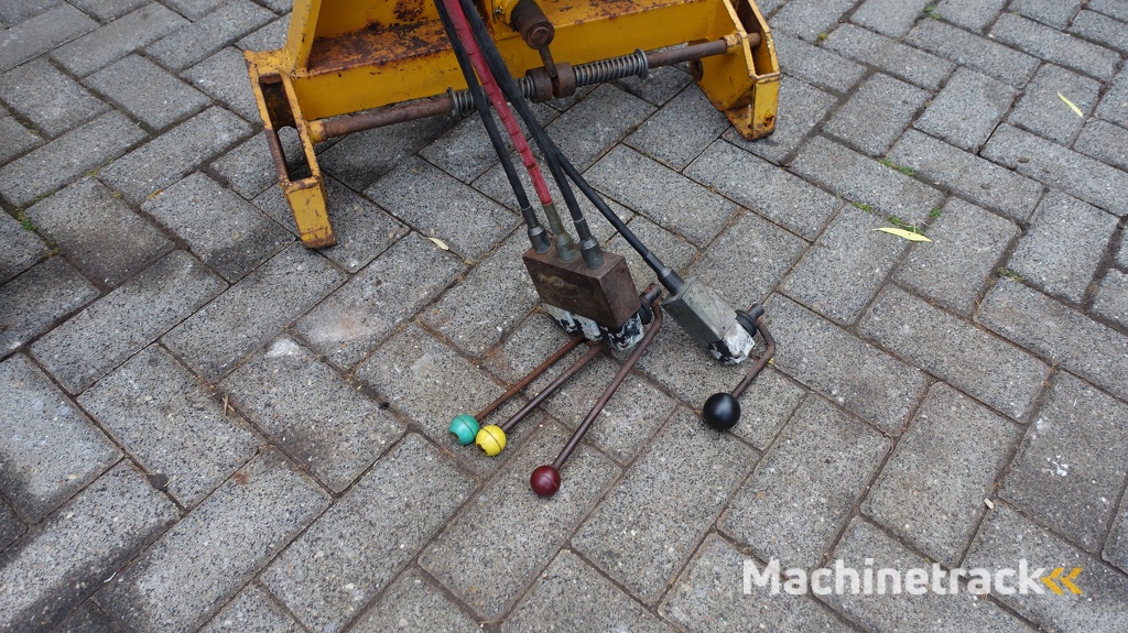 MC Connel Armmaaier Swingtrim