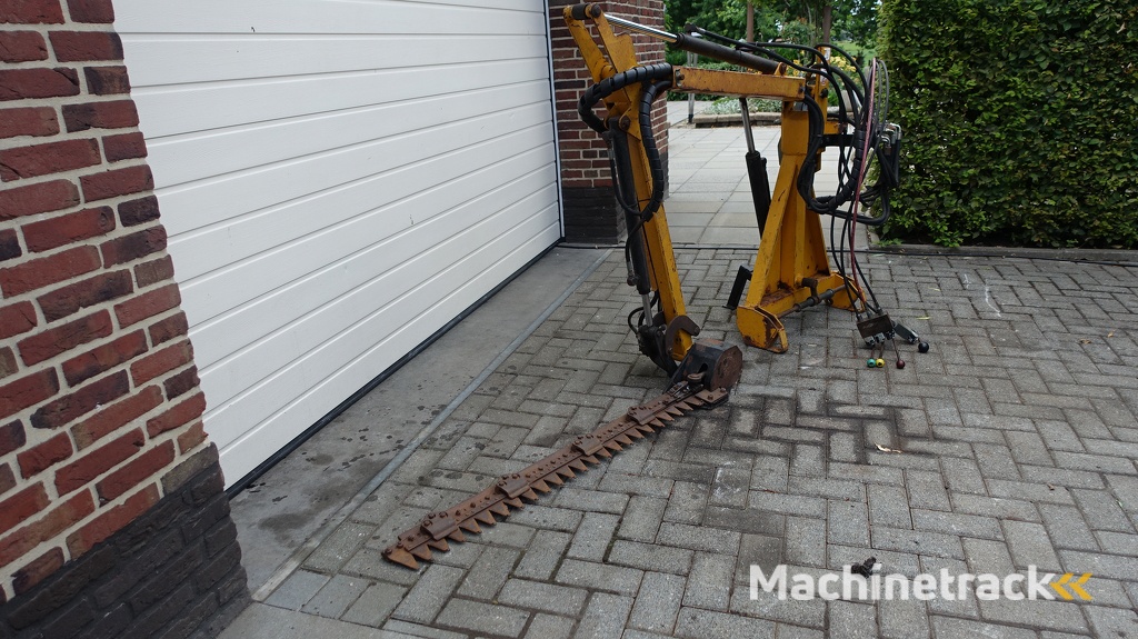 MC Connel Armmaaier Swingtrim