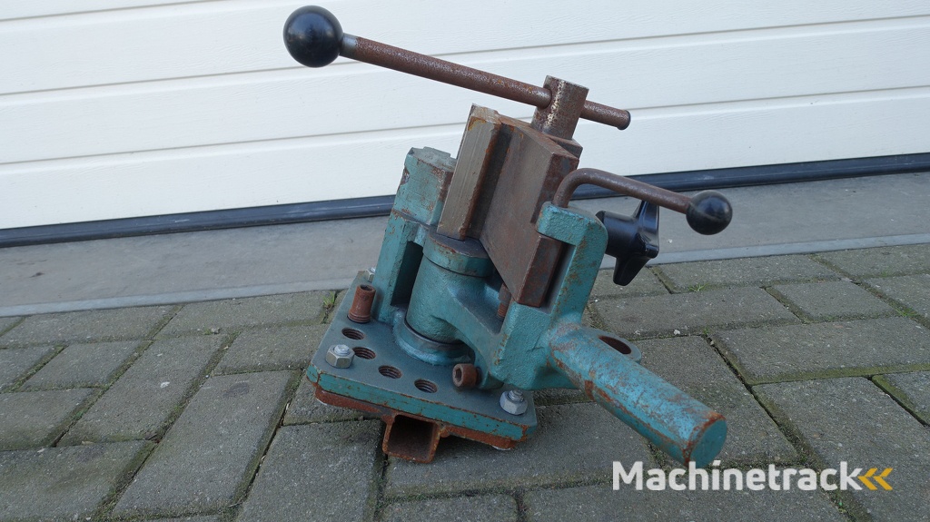 Aako Strippenbuiger Handbediend