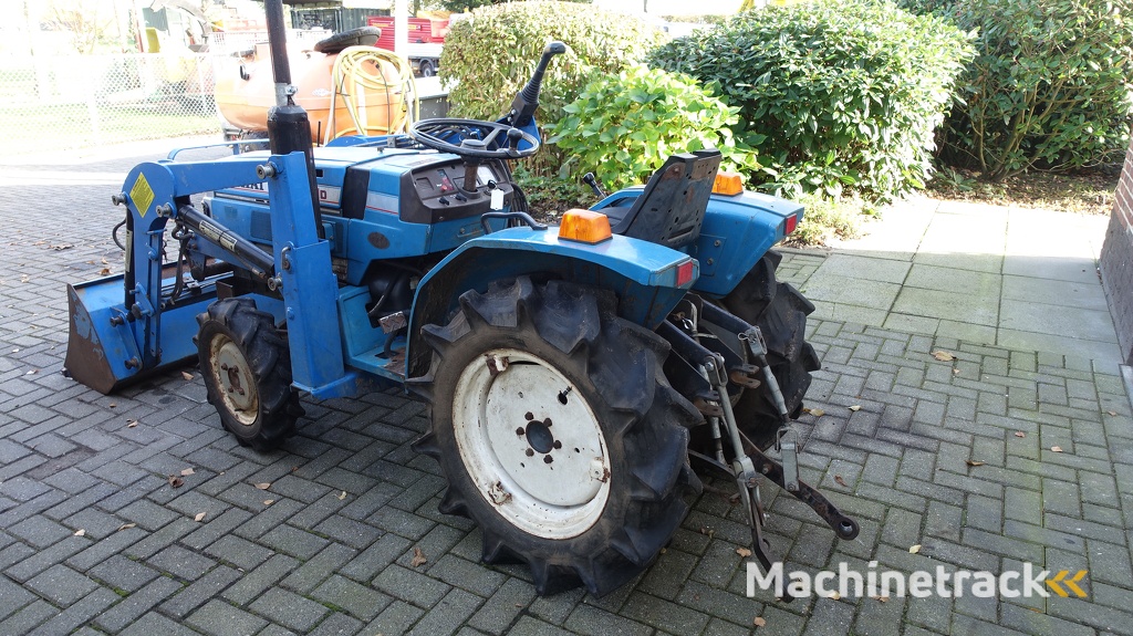 Mitsubishi Kumiai MT 1601 4X4