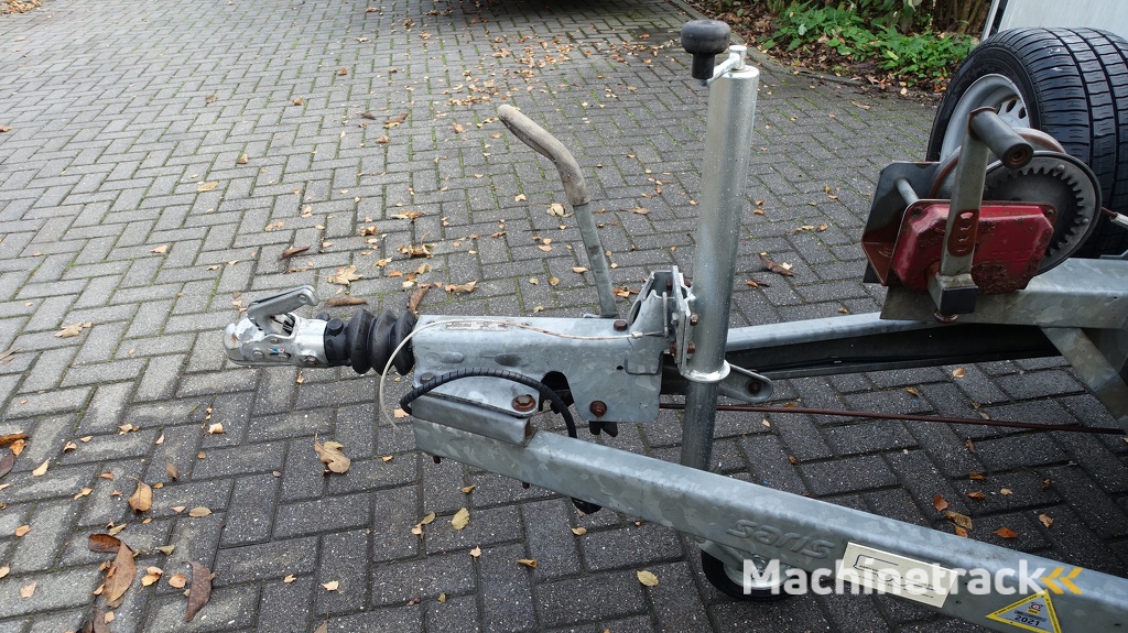 Saris P 406x204 2700 Kg met oprijplanken