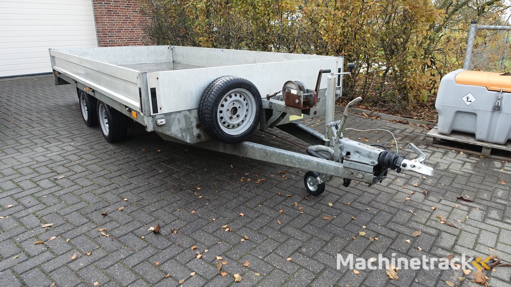 Saris P 406x204 2700 Kg met oprijplanken