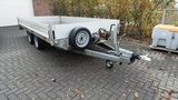 Thumbnail of Saris P 406x204 2700 Kg met oprijplanken