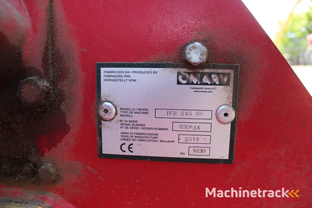 Omarv TRF 240 klepelmaaier