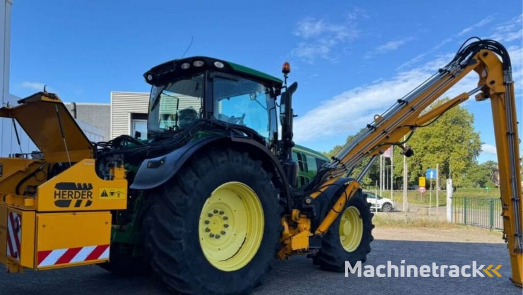 John Deere 6r.230 + Herder MBK512LSH maaiarm 6 R